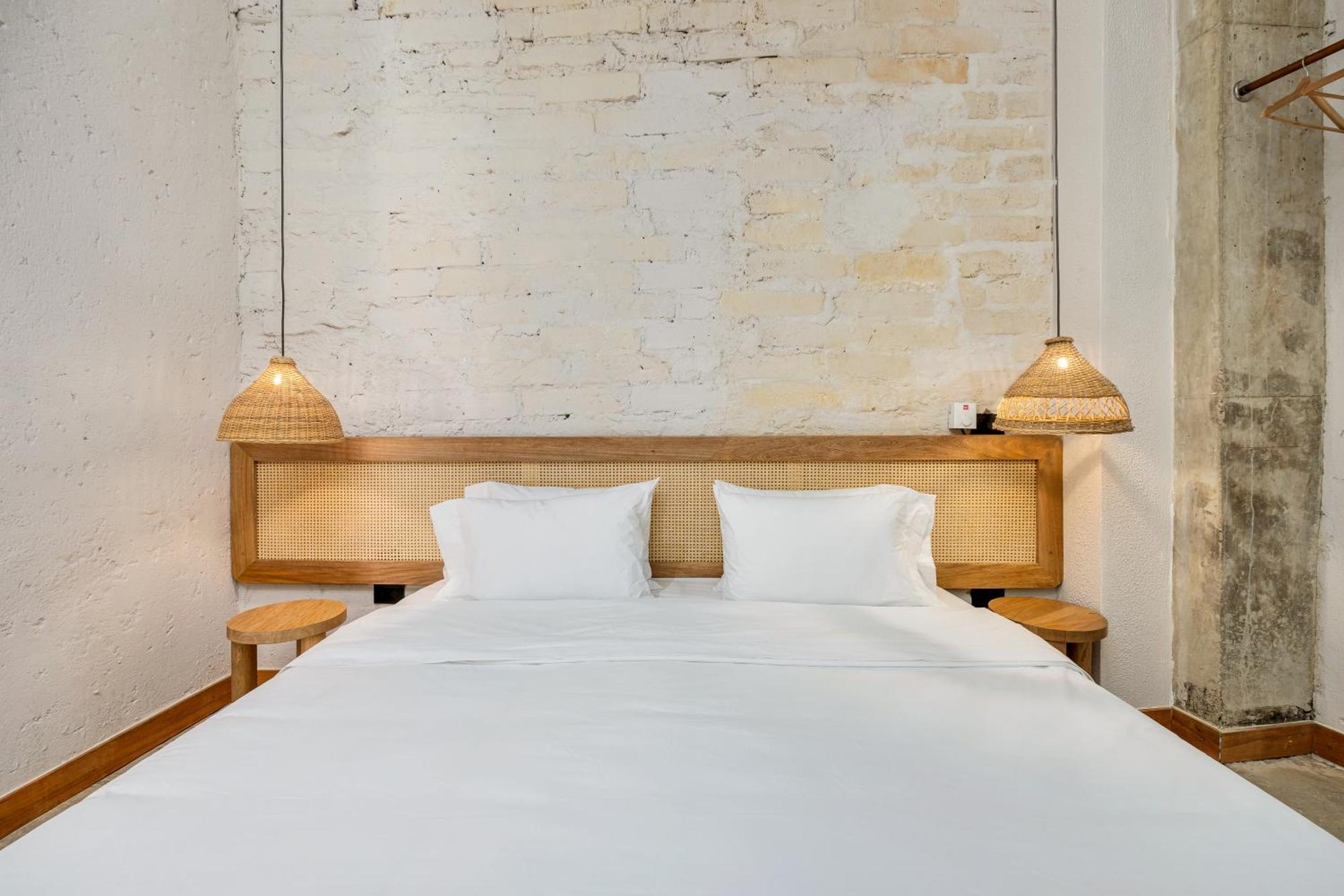 Botanica Casa Hotel Manila By Housy Host Medellín Buitenkant foto