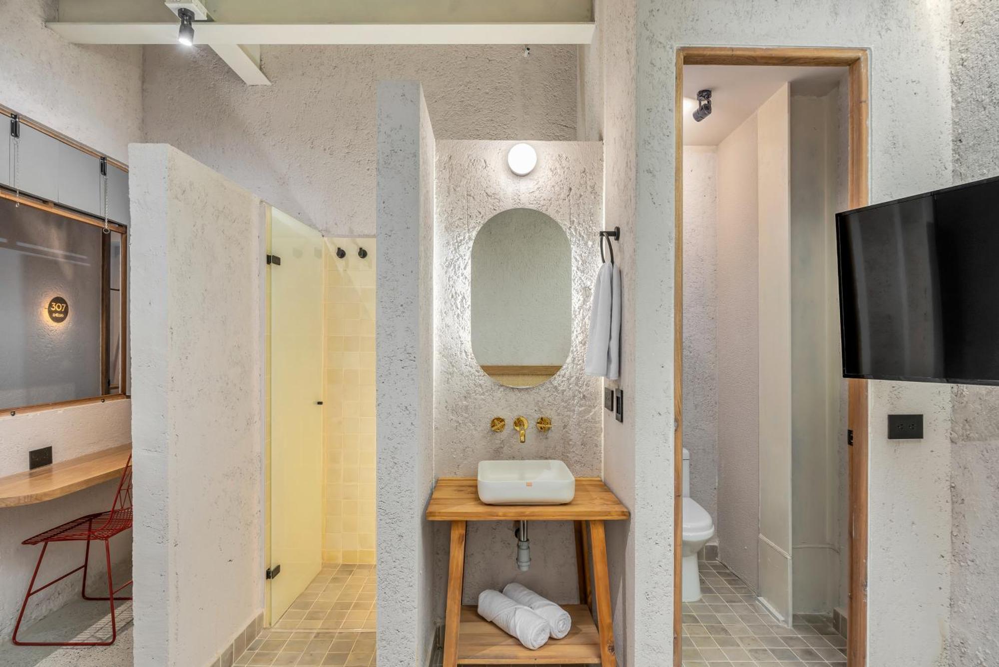 Botanica Casa Hotel Manila By Housy Host Medellín Buitenkant foto