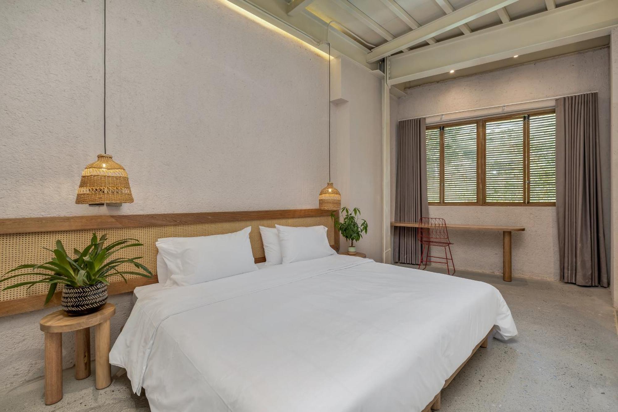 Botanica Casa Hotel Manila By Housy Host Medellín Buitenkant foto